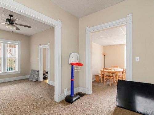 1031 Lake Ave, Pueblo CO 81004-2846 exterior