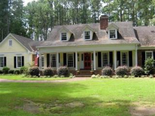 2106 Woods End Dr, Fayetteville, NC 28312-9222