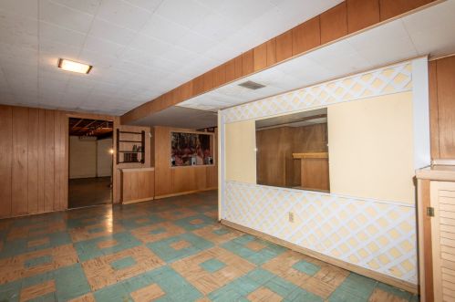 4124 89, Milwaukee WI 53228-2210 exterior