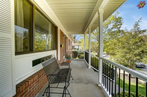 5612 Goldenrod Dr, Cincinnati, OH 45239-6712