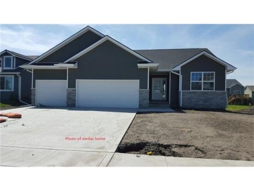 209 Aspen Dr, Bondurant, IA 50035