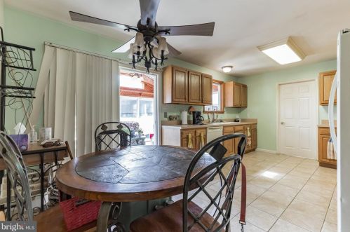 428 New Freedom Rd, Berlin Boro NJ  08009-9514 exterior