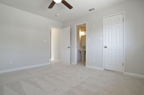 2321 Jeanine Dr, Modesto CA  95355-4064 exterior
