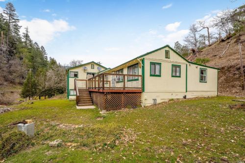 15751 Tomki Rd, Redwood Valley, CA 95470-6143