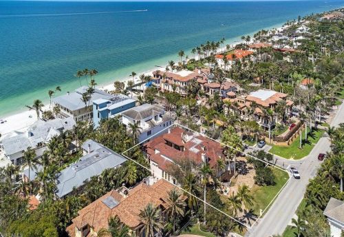 3200 Gordon Dr, Naples, FL 34102-7860