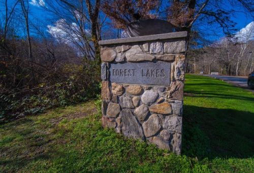 22 Bow Run, South Kingstown RI  02874-2471 exterior