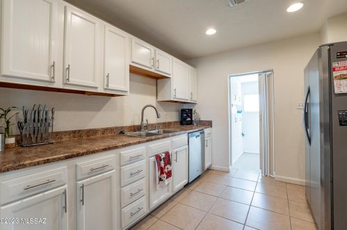 850 Graybill Dr, Tucson AZ  85719-1747 exterior