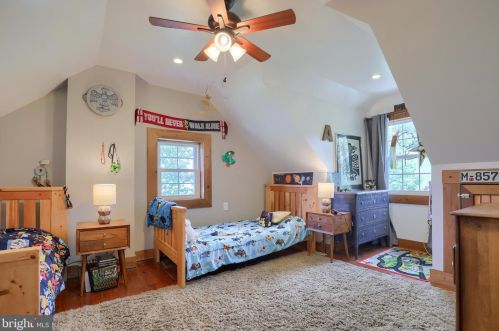 1109 Upper Van Reed Rd, Dauberville PA  19533-9342 exterior