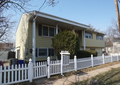 1636 Lawrence St, Rahway, NJ 07065-5145