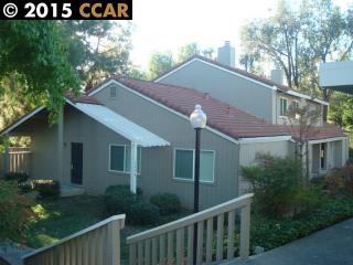 1319 Waterfall Way, Concord, CA 94521-3532