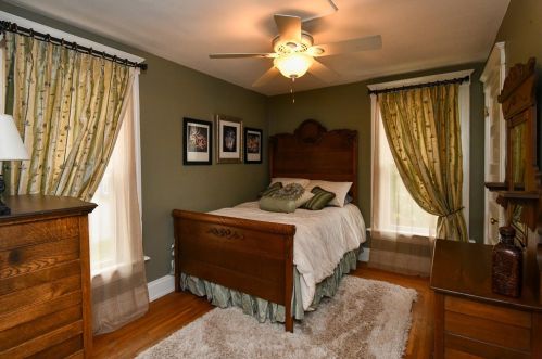 4239 Floral Ave, Cincinnati OH  45212-3219 exterior