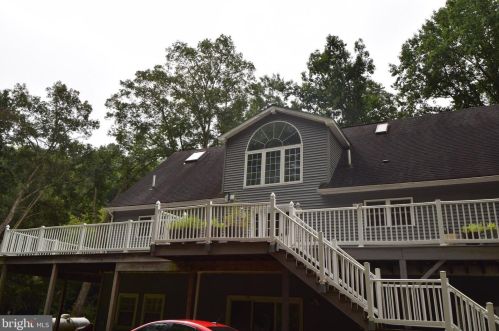 72 Happy Valley Rd, Molino, PA 17961-9105