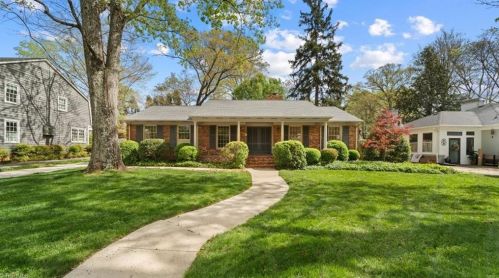 1107 Cornwallis Dr, Greensboro, NC 27408-6331