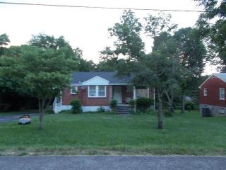 2317 Shadow Ln, Nashville, TN 37216-4323