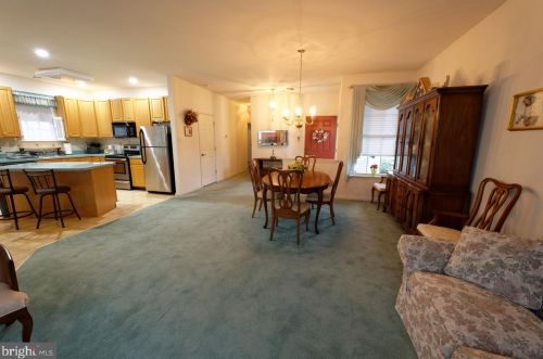 603 Gray Fox Ln, Glen Mills PA  19342-2226 exterior