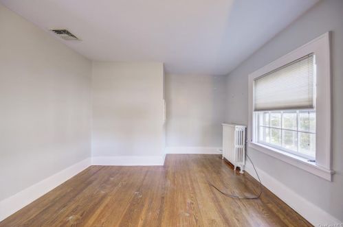 140 Main St, Port Jervis NY  12771-2114 exterior