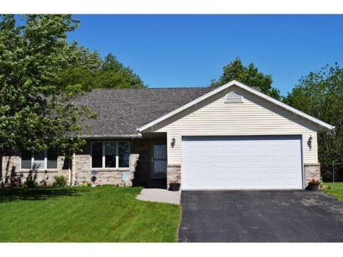 401 Dakota Ct, Eau Galle, WI 54028-7057