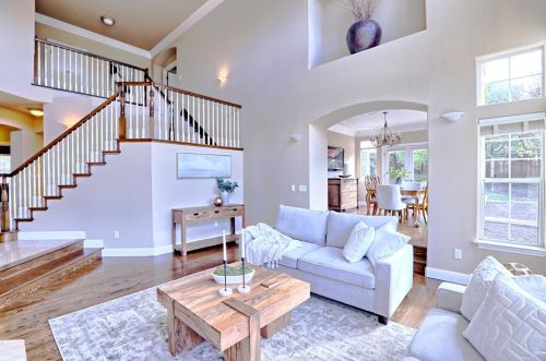 2880 Vista Del Valle, Morgan Hill CA  95037-3952 exterior