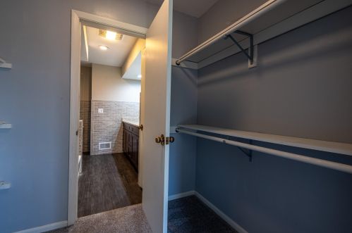 1545 Cedar Ln, Milwaukee WI  53217-1102 exterior