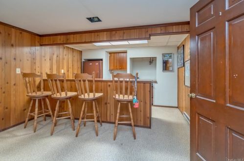 410 Old Post Rd, Marlborough NY  12542-6232 exterior