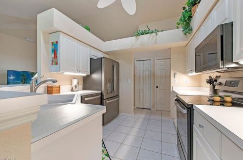 147 Estelle Dr, Naples FL  34112-7059 exterior