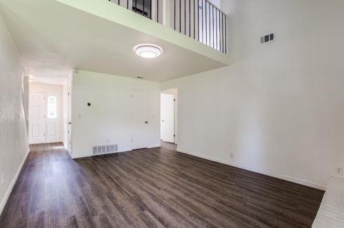 2605 Charter Oak Dr, Plano TX  75074-2919 exterior