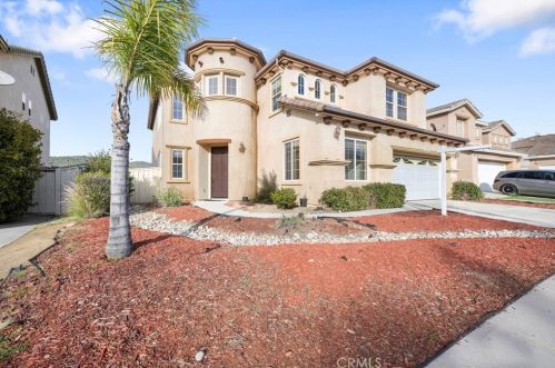 31532 Canyon View Dr, Lake Elsinore, CA 92532-0307