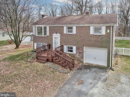 2439 Furnace Rd, Cross Roads, PA 17322-7874