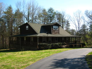 54 Long Dr, Crossville, TN 38555-6910