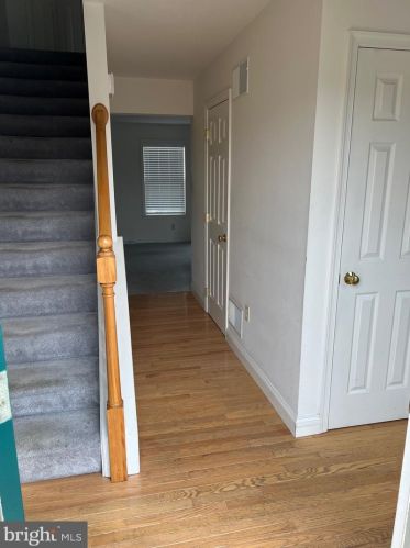 208 Cobblestone Ln, Lancaster, PA 17601-3369