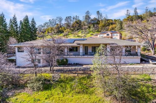 3383 Canyon Oaks Ter, Chico CA  95928-4029 exterior