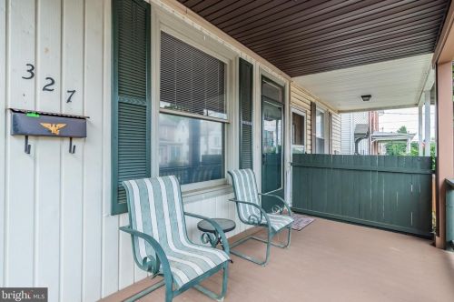 327 4th St, Rudytown, PA 17070-2120