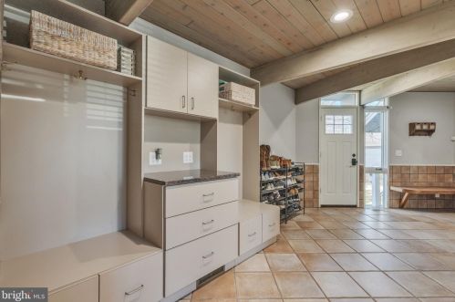 125 Commissioners Pike, Pilesgrove NJ 08098-2033 exterior