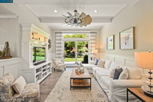 350 Conway Dr, Danville, CA 94526-5512