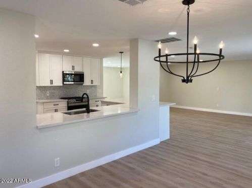 8532 Montecito Ave, Scottsdale AZ 85251-2813 exterior