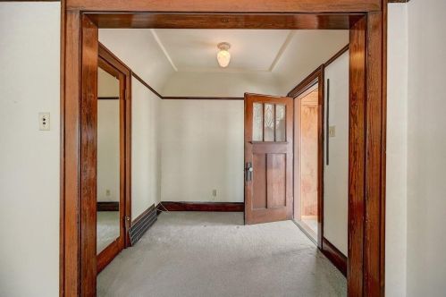 239 60, Milwaukee WI 53219-2131 exterior