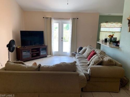 2814 21st St, Lehigh Acres, FL 33971-0503