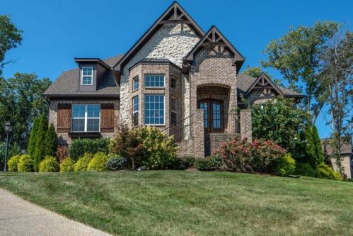 2025 Clifton Johnston Ct, Nolensville TN  37135-9606 exterior