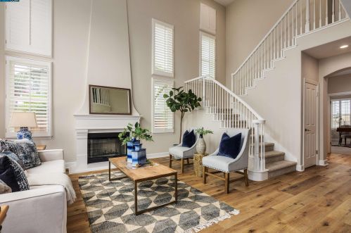6 Campbell Pl, Danville, CA 94526-2949