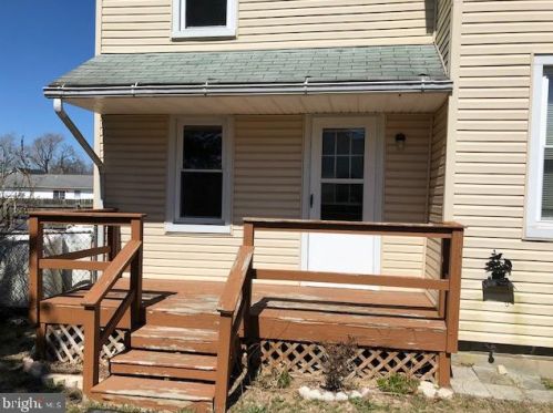 304 Charles St, Slaughter Beach DE  19963-2039 exterior