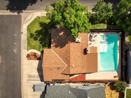 2001 Majestic Oak Ct, Modesto CA  95355-9411 exterior