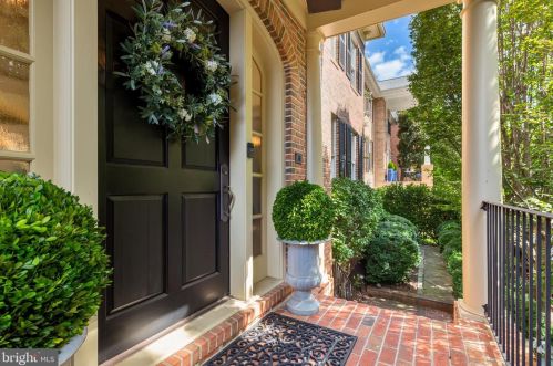 4115 Parkglen Ct, Washington, DC 20007-2137