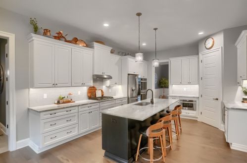 1655 Blackburn Heights Dr, Sewickley PA  15143-8627 exterior