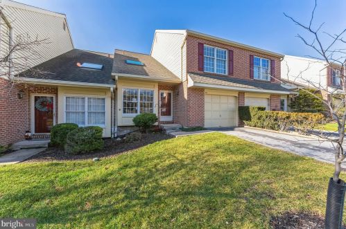 20 Cypress Ln, Downingtown, PA 19335-3458