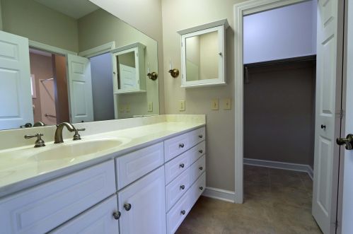 450 Wilderness Rd, Marysville OH  43040-5570 exterior