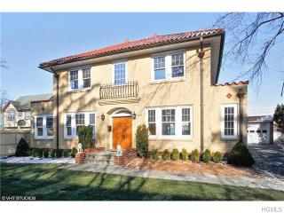 9 Gilbert Park, Crotonville, NY 10562-5601