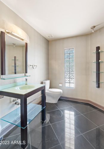 7039 Mcdonald Dr, Scottsdale AZ 85253-5406 exterior