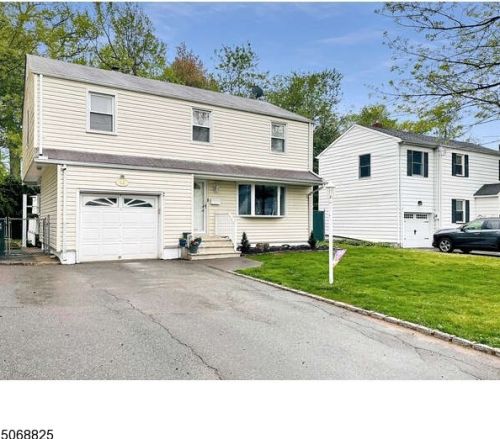 12 Durham Dr, Clark, NJ 07066-2651