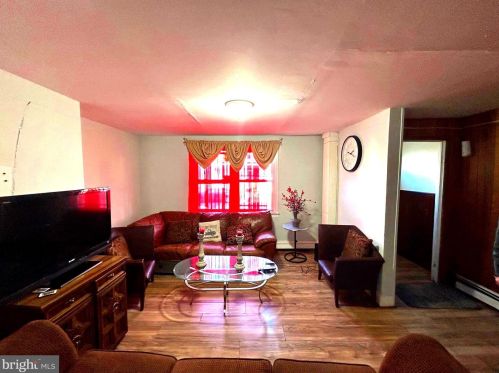 807 Broad St, Trenton NJ  08610-6065 exterior