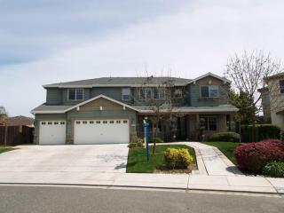 5620 Lady Dawn Ct, Riverbank, CA 95367-9586